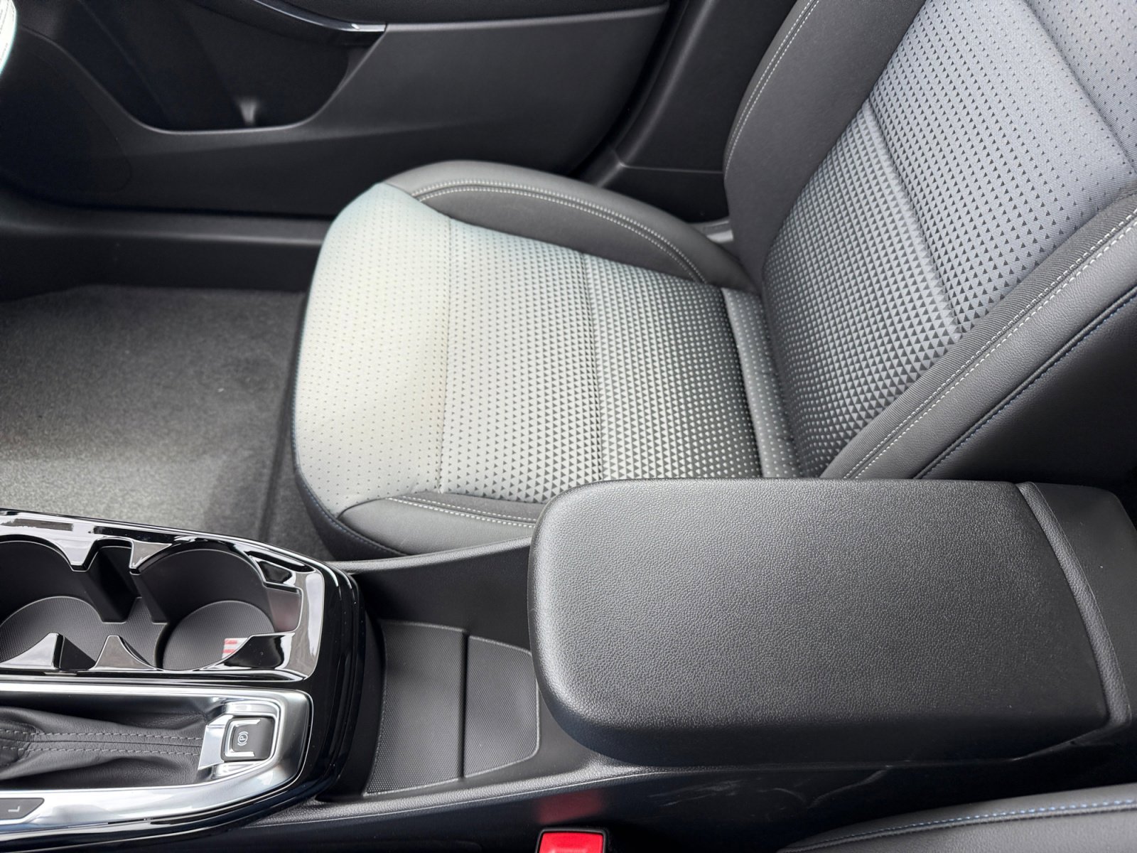 New 2026 Mosaic Black Metallic Chevrolet LT image 14