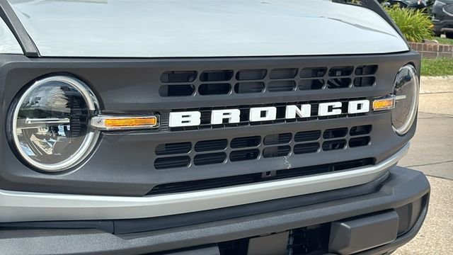 New 2026 White Ford Big Bend image 3