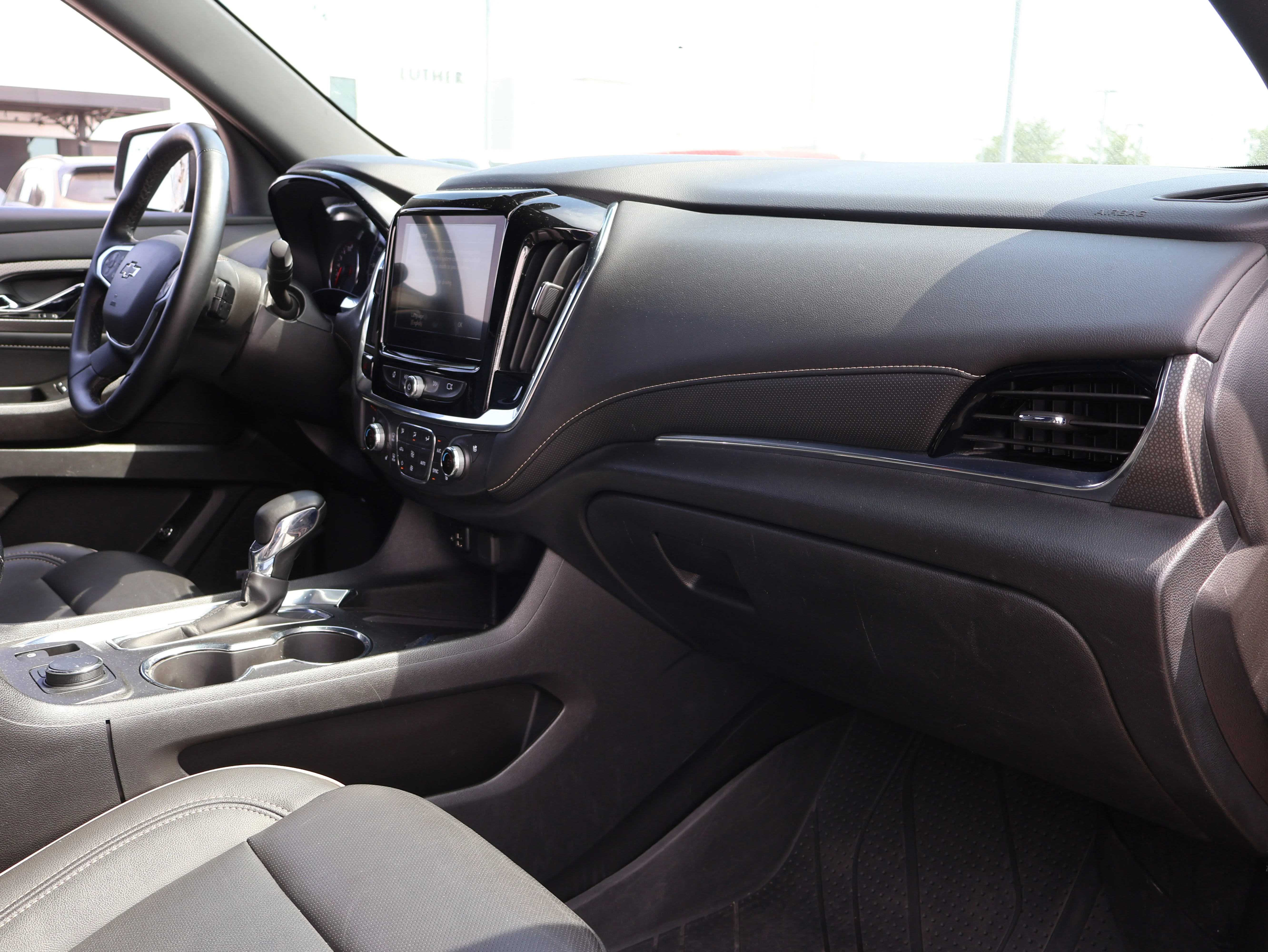 2023 Chevrolet Traverse Premier - Photo 9