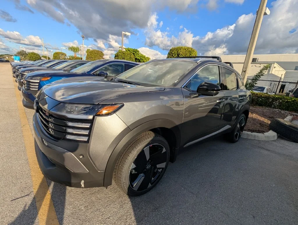 New 2026 Gun Metallic Nissan SR image 4