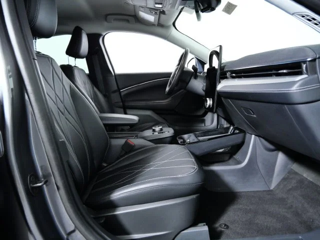 Certified Used 2023 Gray Ford Select image 10