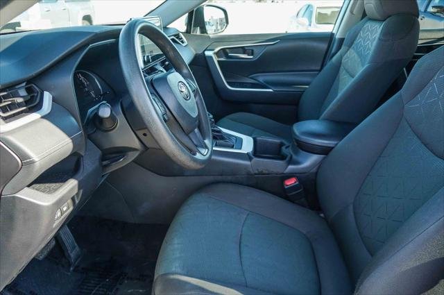 Certified Used 2024 MAGNETIC GRAY MET. Toyota  image 19