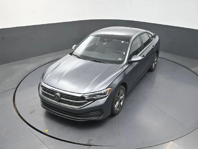 Used 2024  Volkswagen 1.5T SE image 13