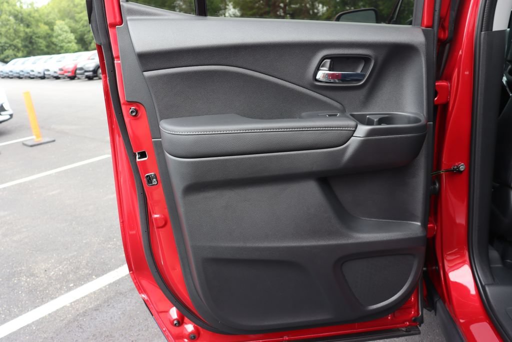 New 2026 Radiant Red Metallic II Honda RTL image 11