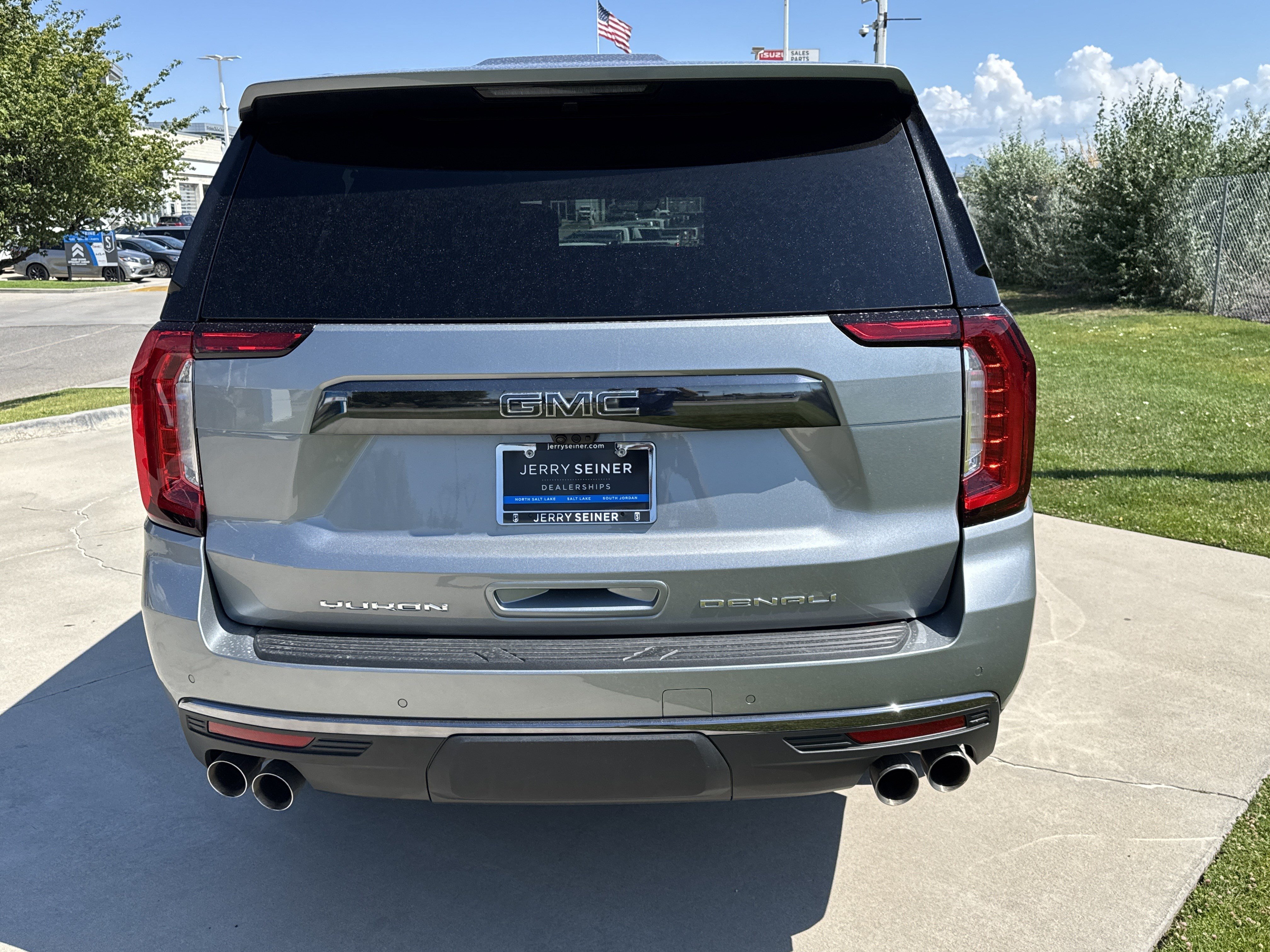 Certified Used 2023 Sterling Metallic GMC Denali Ultimate image 5