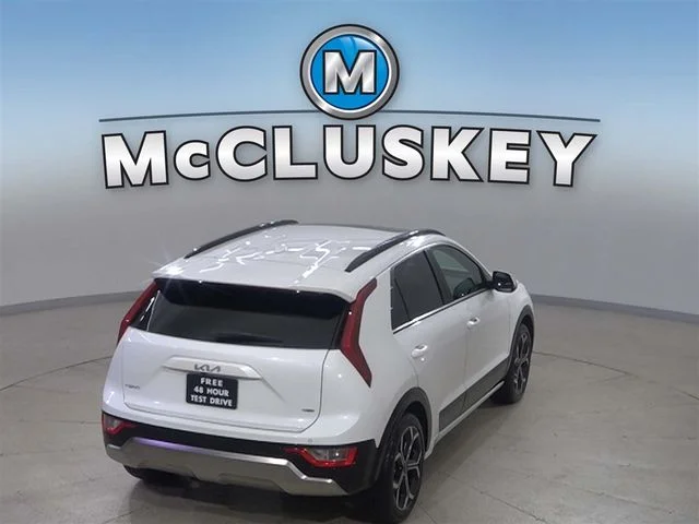 2023 Kia Niro EX Touring - Photo 6