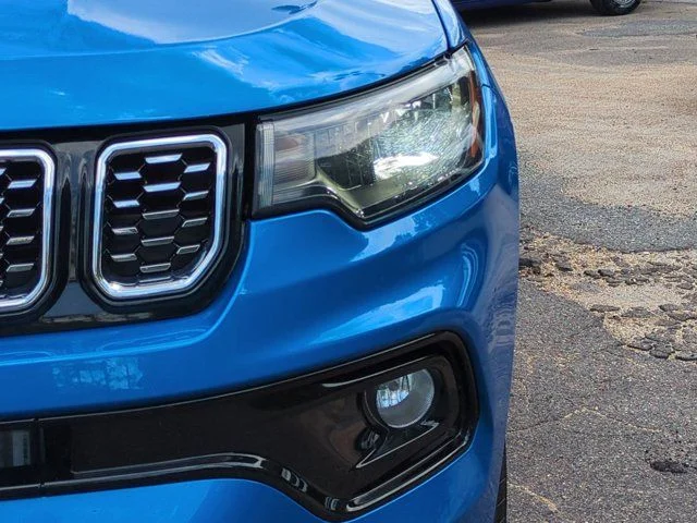 Used 2024 Blue Jeep Limited image 10