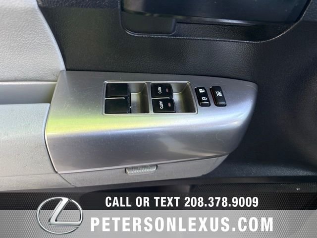 Used 2018 White Toyota SR5 image 22
