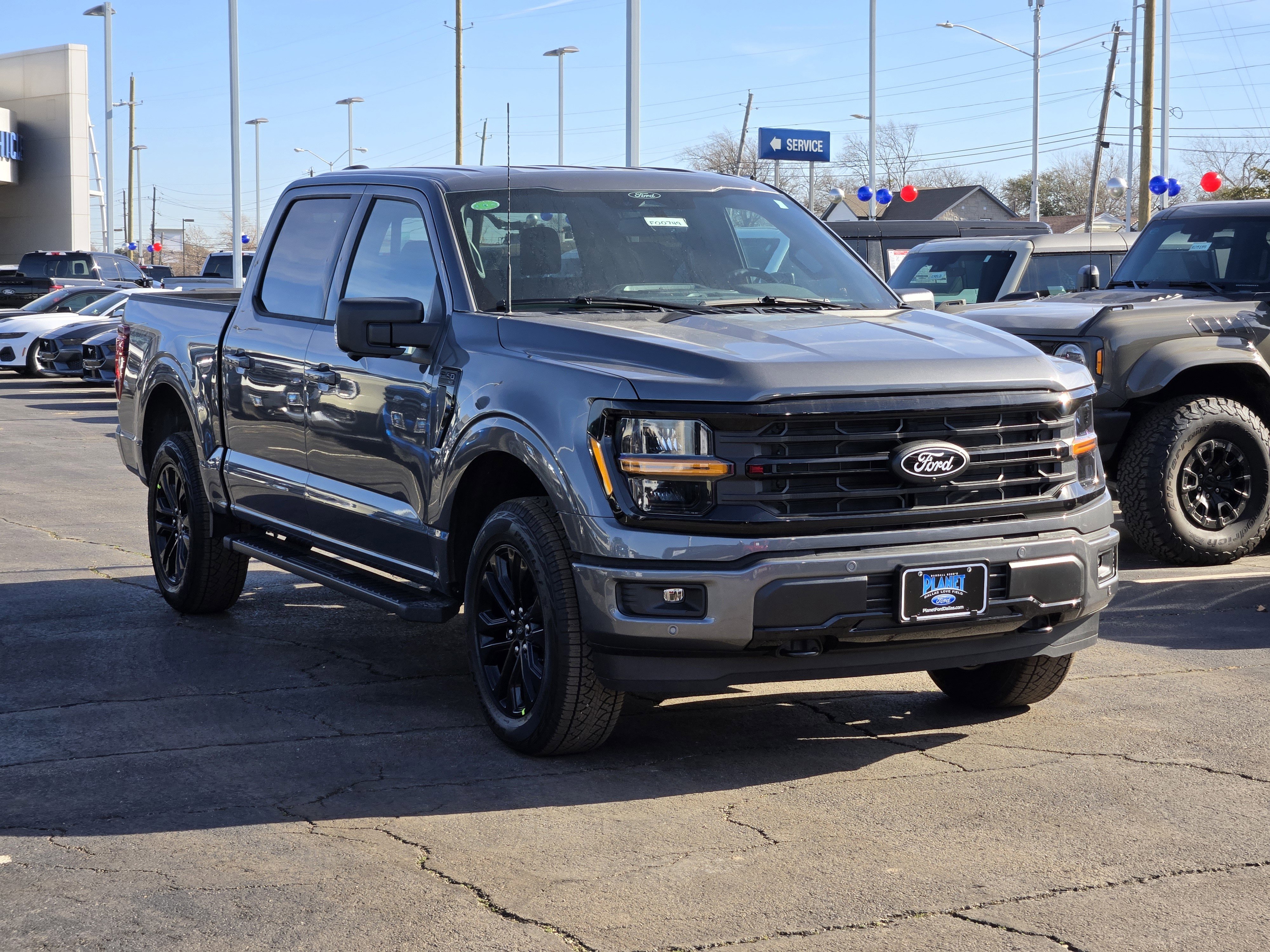 New 2026 Carbonized Gray Metallic Ford XLT image 2