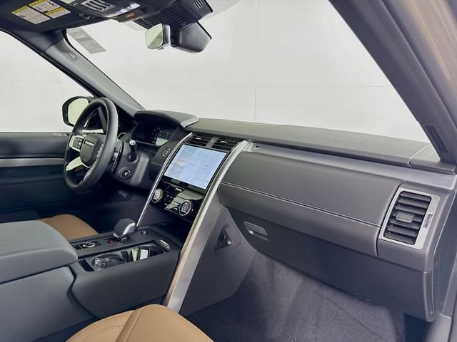 New 2026 Lantau Bronze Land Rover Dynamic SE image 31