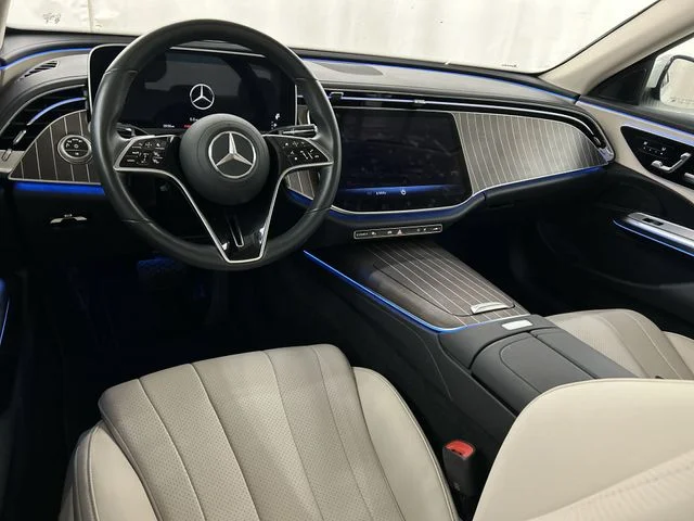 2025 Mercedes-Benz E-Class E350 - Photo 21