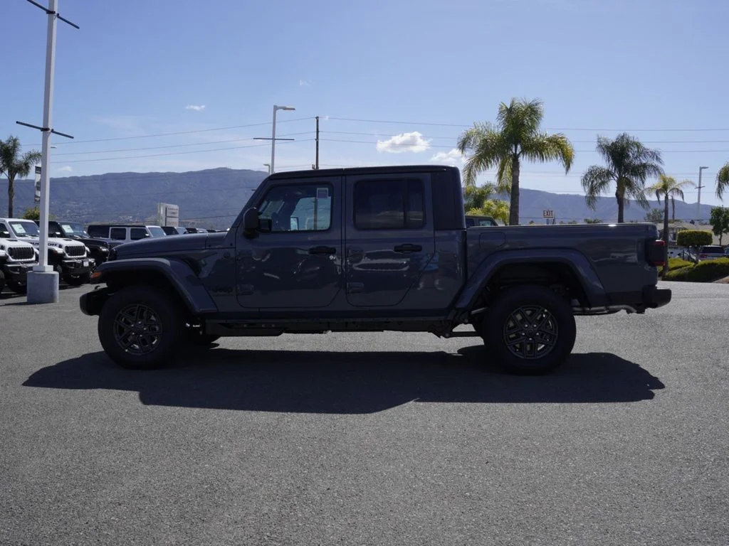 New 2026 Anvil Clear-Coat Exterior Paint Jeep Sport S image 6