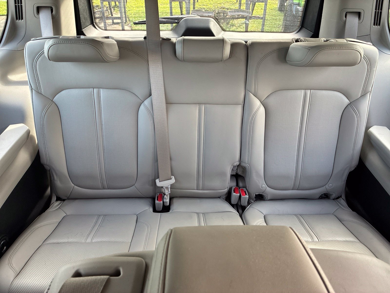 Used 2022 Silver Jeep Series II image 11
