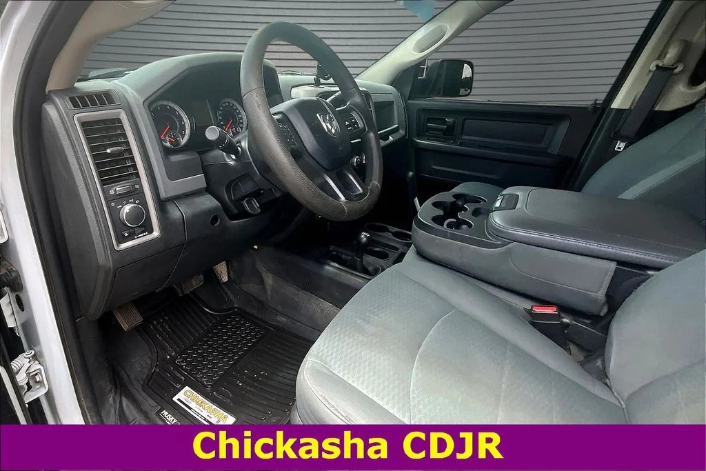 Used 2016 White Ram Tradesman image 8