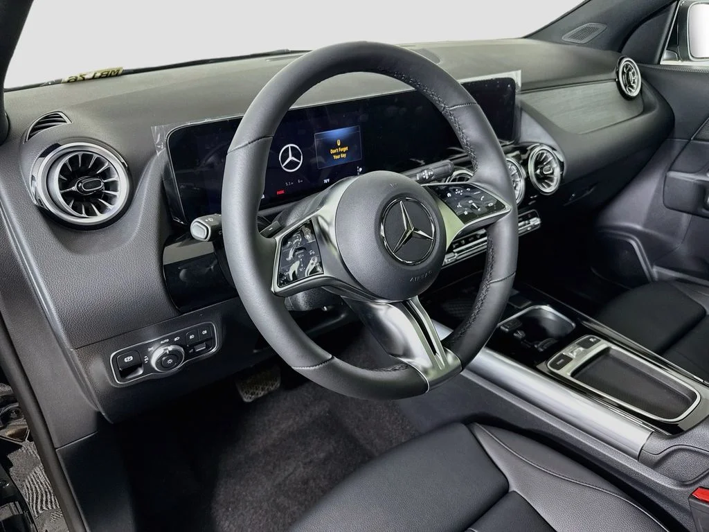 New 2026 Black Mercedes-Benz GLA 250 image 9
