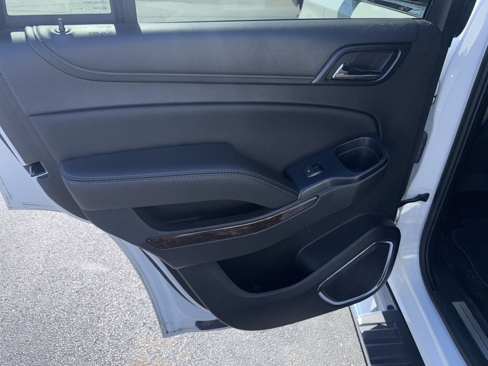Used 2017 White Chevrolet LT image 15