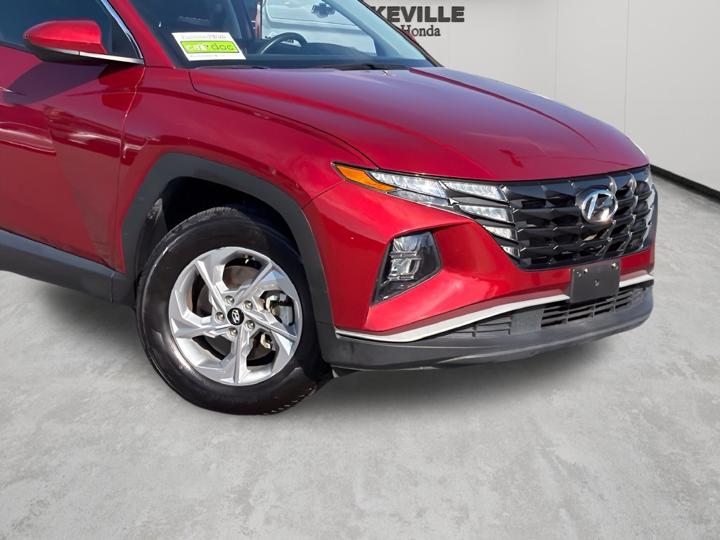 Used 2024 Red Hyundai SEL image 3