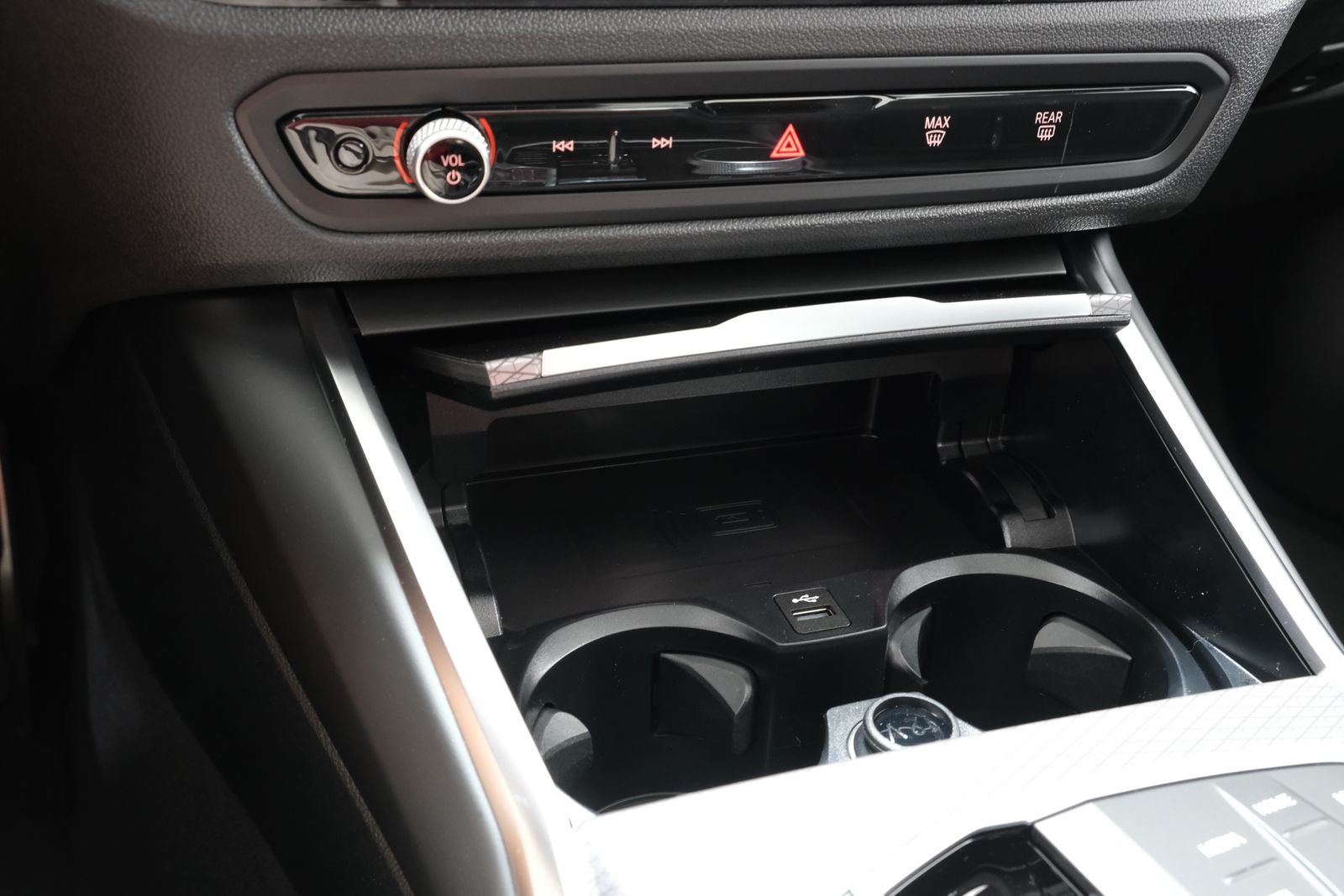 New 2026 Vegas Red Metallic BMW 330i xDrive image 28