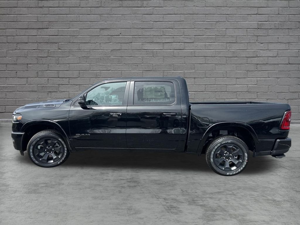 New 2026 Diamond Black Crystal Pearl-Coat Exterior Paint RAM Big Horn/Lone Star image 7