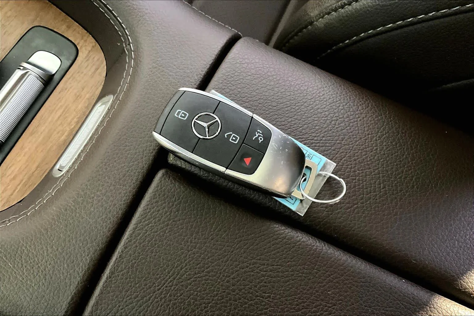 Certified Used 2023 Polar White Mercedes-Benz GLE 450 image 15