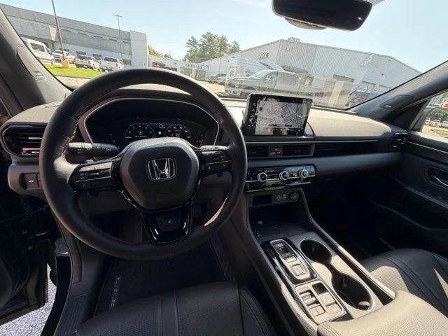 Used 2025 Crystal Black Pearl Honda Black Edition image 10
