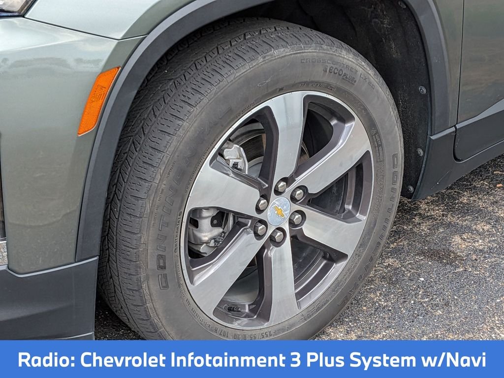 Used 2022 Silver Sage Chevrolet LT Leather image 9