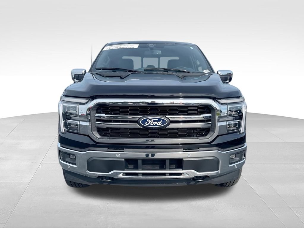 Used 2025 Black Ford Lariat image 3