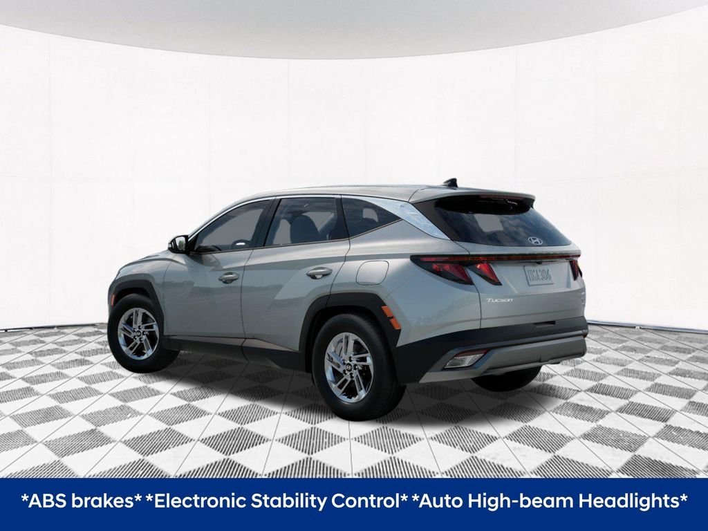 Used 2026 Silver Hyundai SE image 7