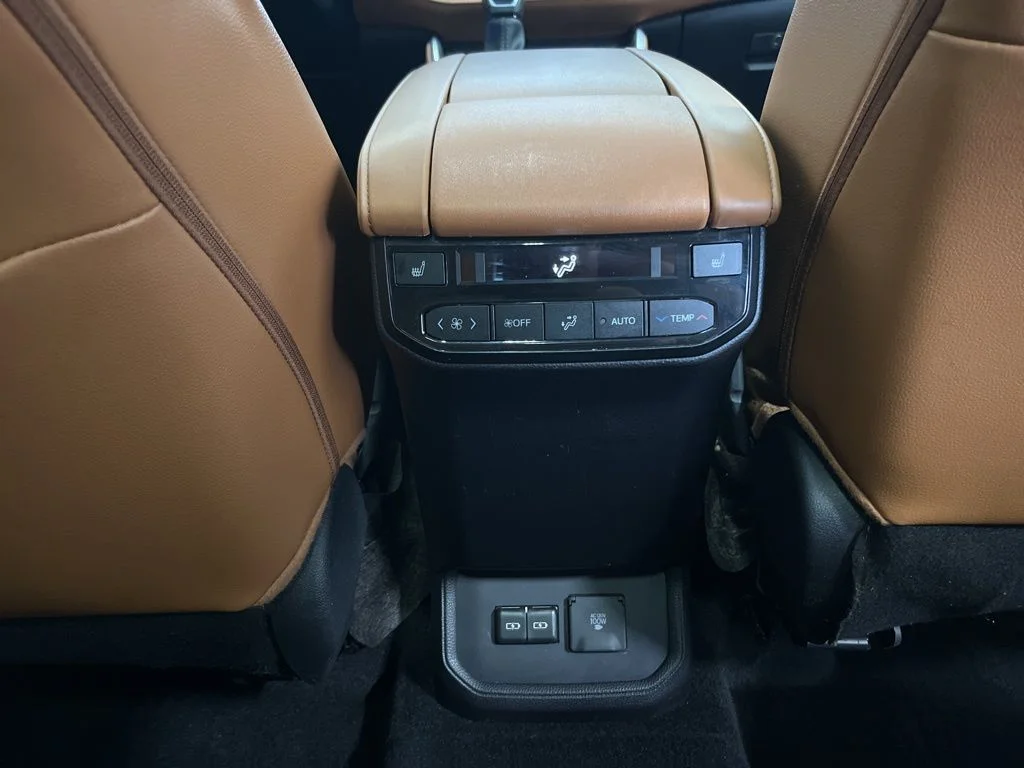 Used 2024 Black Toyota Platinum image 26