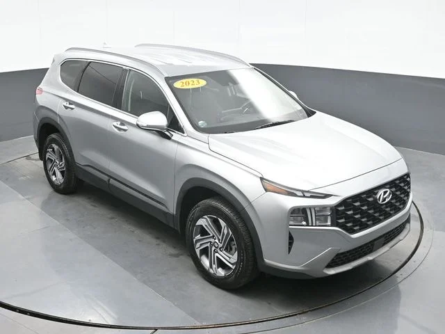 Used 2023 Silver Hyundai SEL image 14