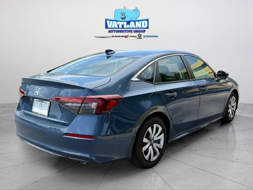 2026 Honda Civic LX - Photo 5