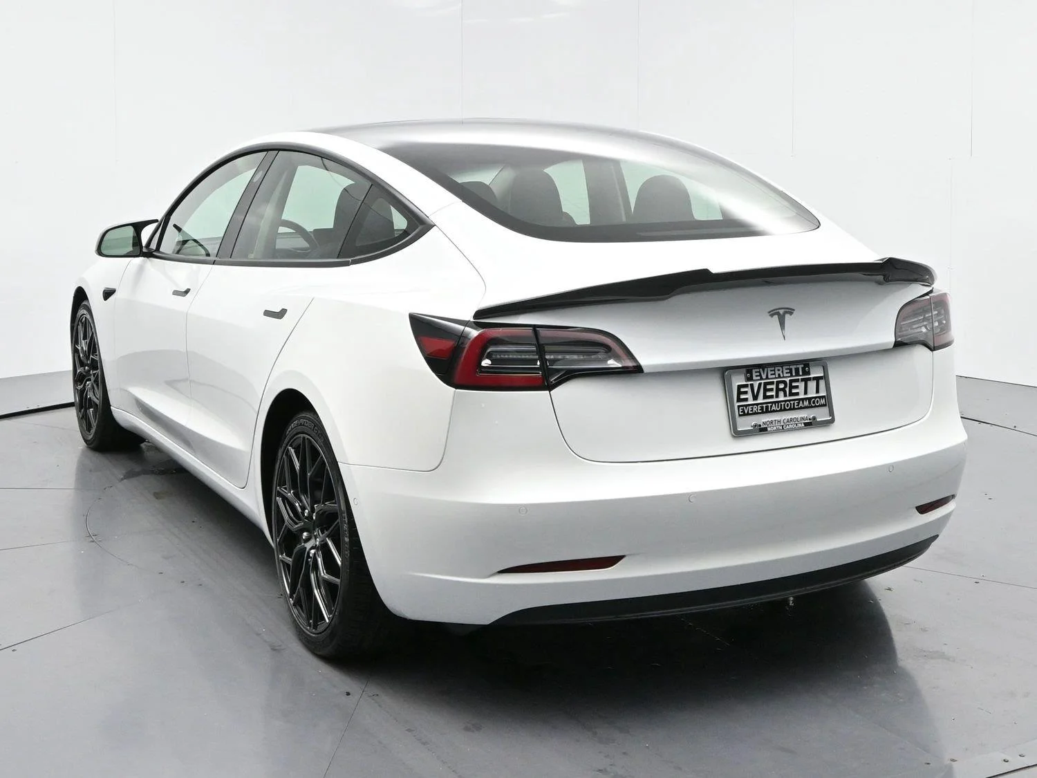 Used 2021 Pearl White Multi-coat Tesla Standard Range Plus image 6