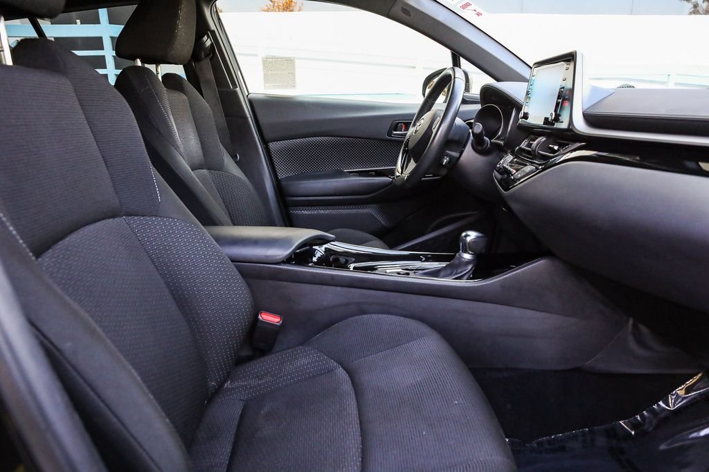 Used 2019 Black Sand Pearl Toyota XLE image 16