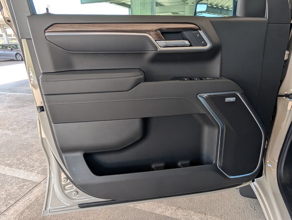 2026 Chevrolet Silverado 1500 RST - Photo 12