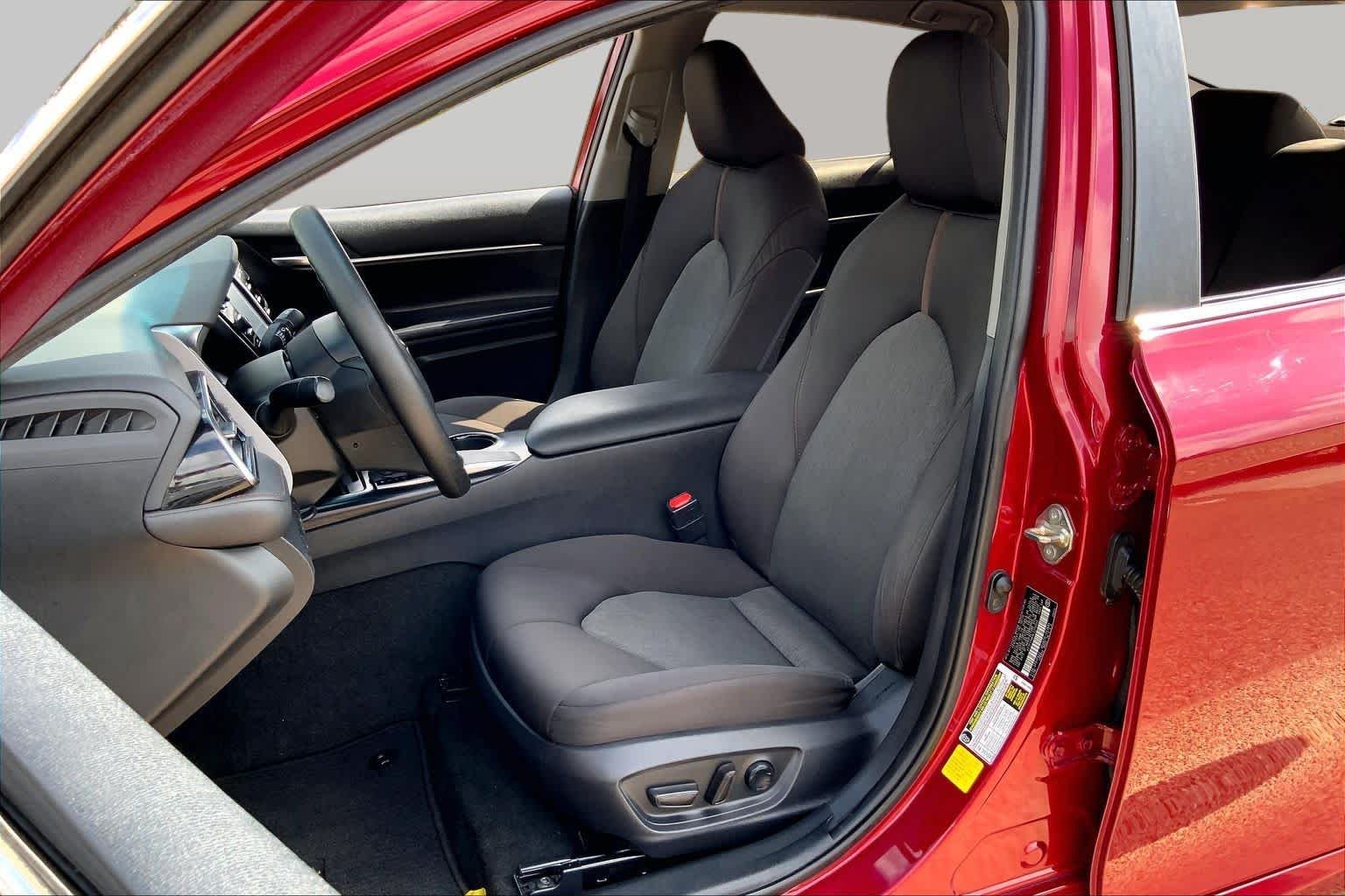 Certified Used 2020 Ruby Flare Pearl Toyota LE image 8