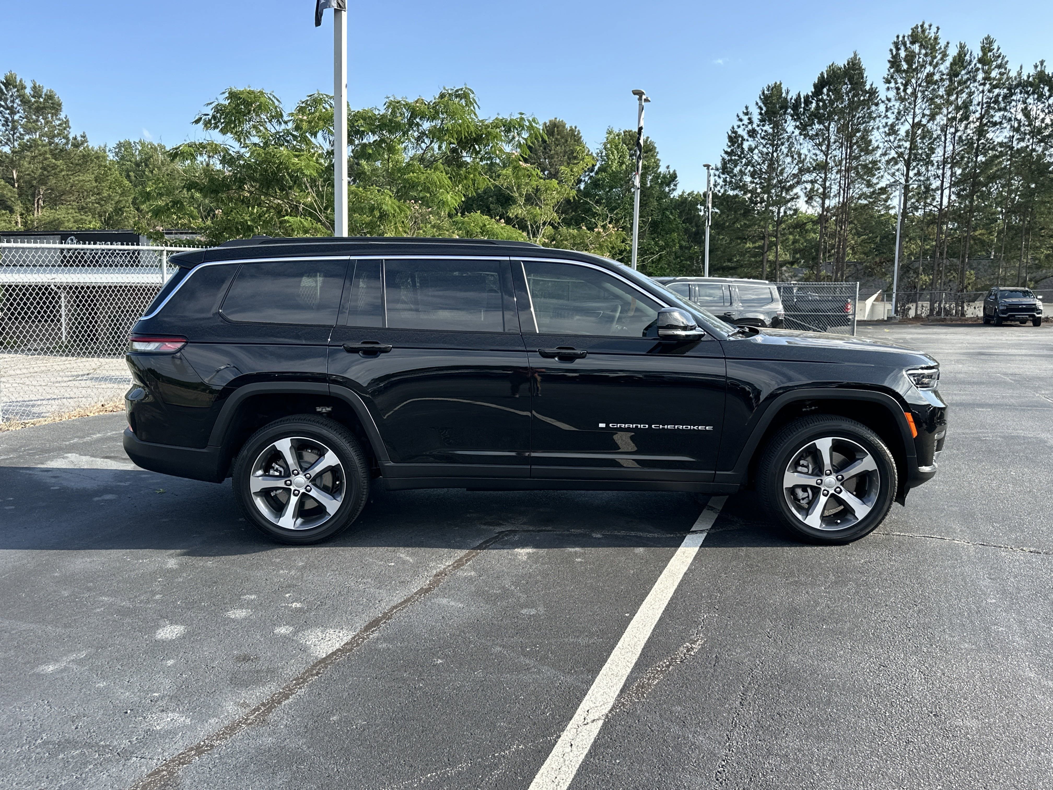 2025 Jeep Grand Cherokee L Limited - Photo 9