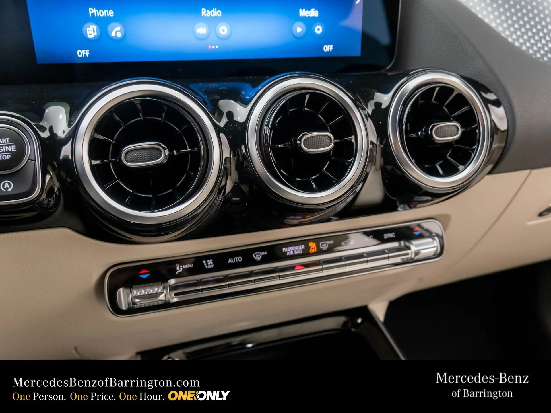 2025 Mercedes-Benz GLA GLA250 - Photo 26