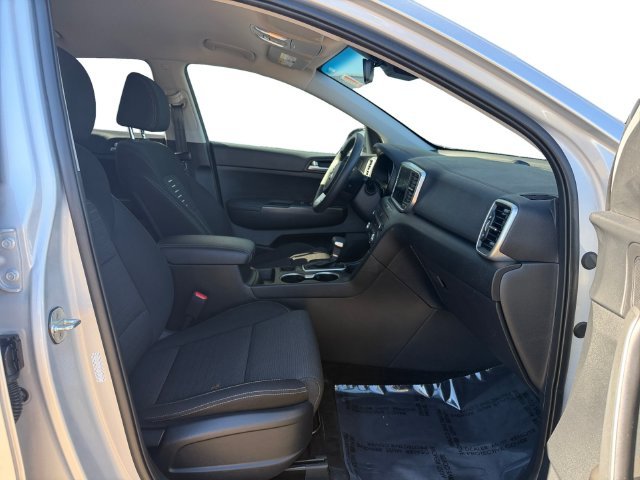 Used 2022 Silver Kia LX image 28