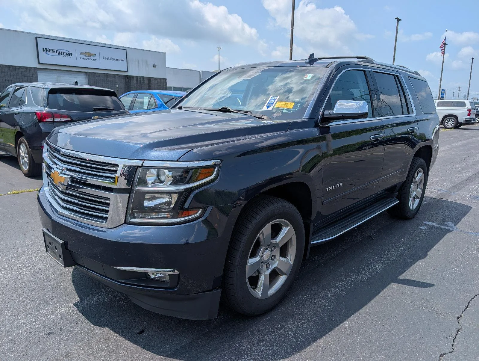 Used 2019 Blue Velvet Metallic Chevrolet Premier image 4