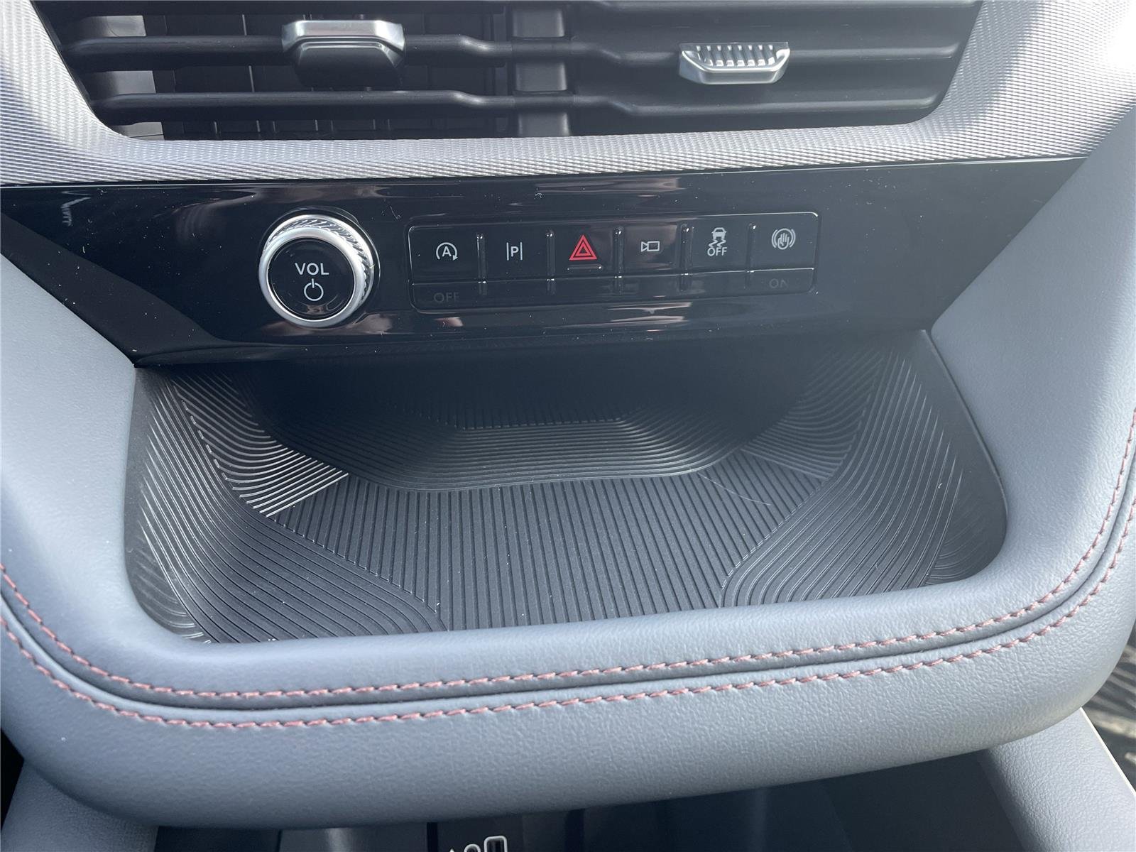 New 2026 Agate Black Metallic Ford Active image 49