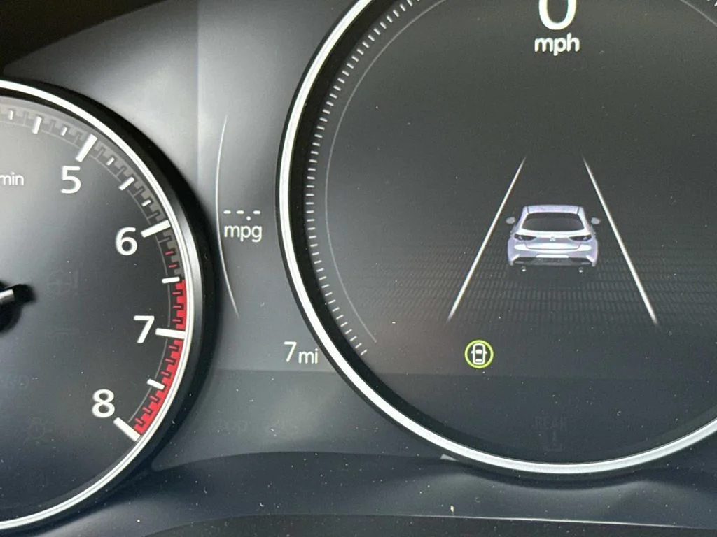 2026 Mazda Mazda3 Premium - Photo 37