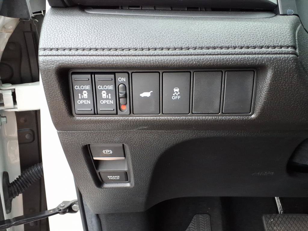 Used 2026 White Honda EX-L image 22
