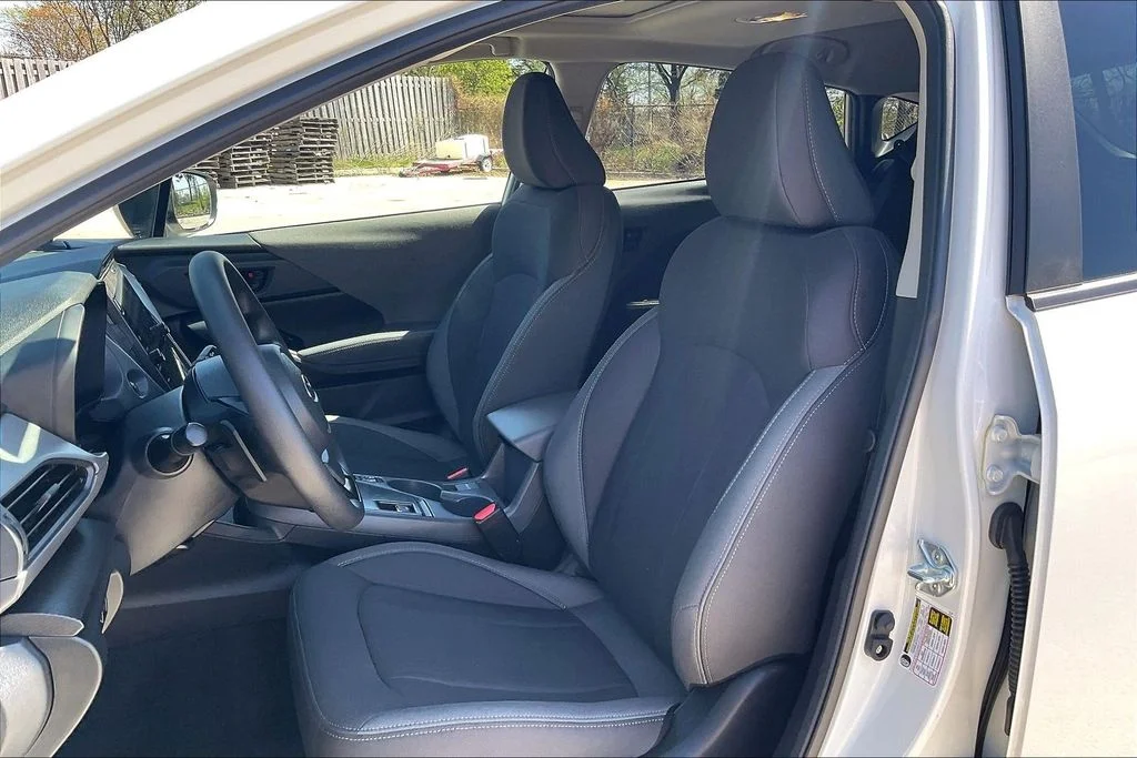 Used 2026 White Subaru Premium image 25