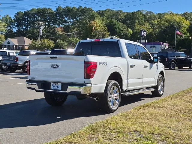 Used 2024 White Ford Lariat image 13