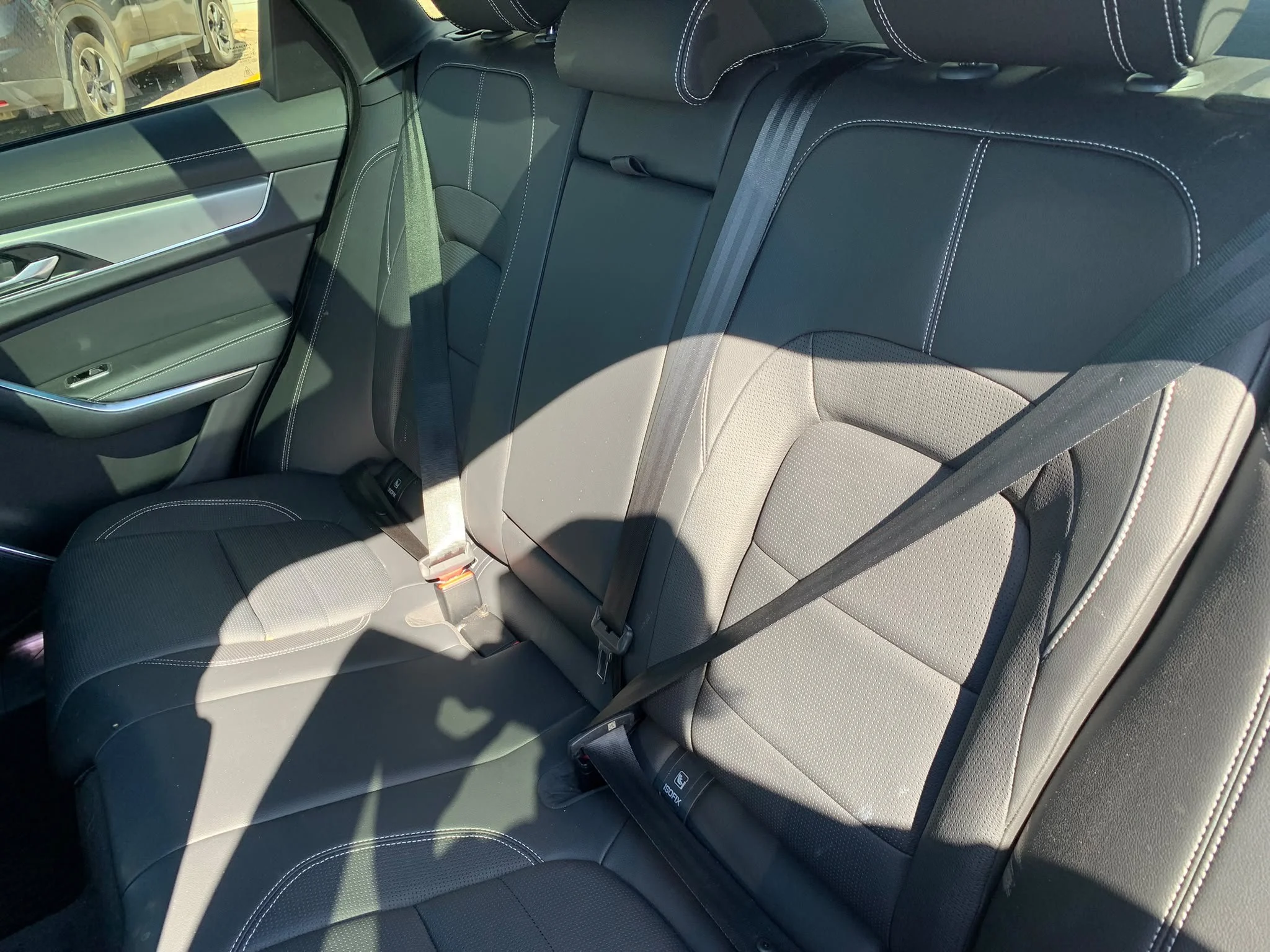 Certified Used 2023 Firenze Red Metallic Jaguar P250 R-Dynamic S AWD*Adaptive Cruise | Nav | Htd Leather | Pano Roof | Htd Wheel | Meridian Sound image 6