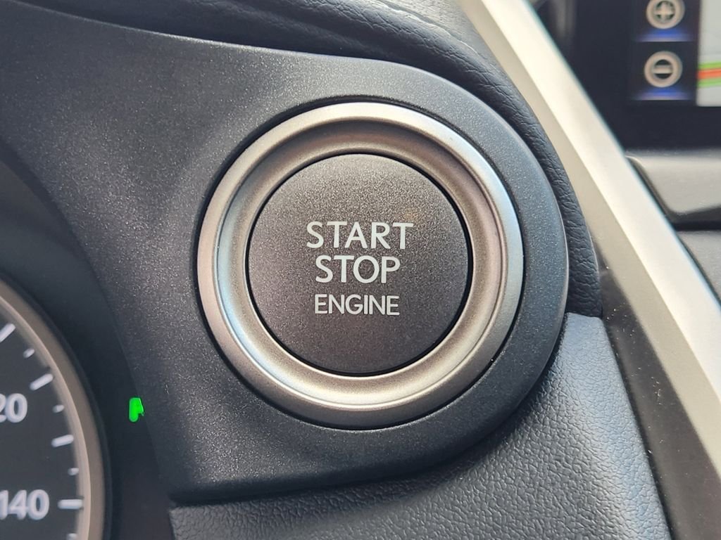 Used 2019 Silver Lexus 300 Base image 21