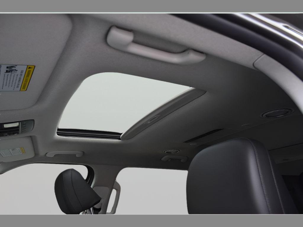 New 2026 Titan Charcoal Pearl Hyundai Limited FWD image 29