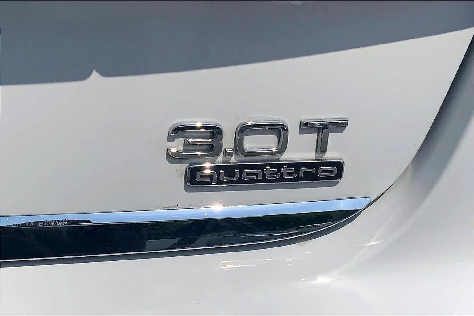 Certified Used 2017 Glacier White Metallic Audi Premium Plus image 10
