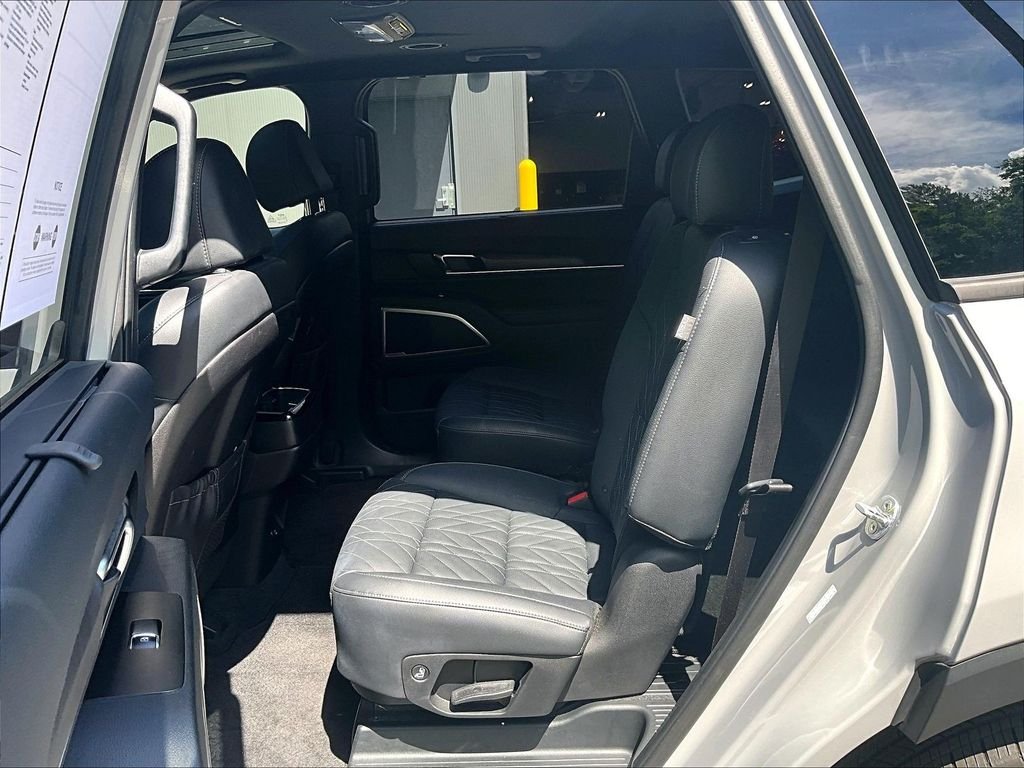 Used 2024 Gray Kia EX X-Line image 15