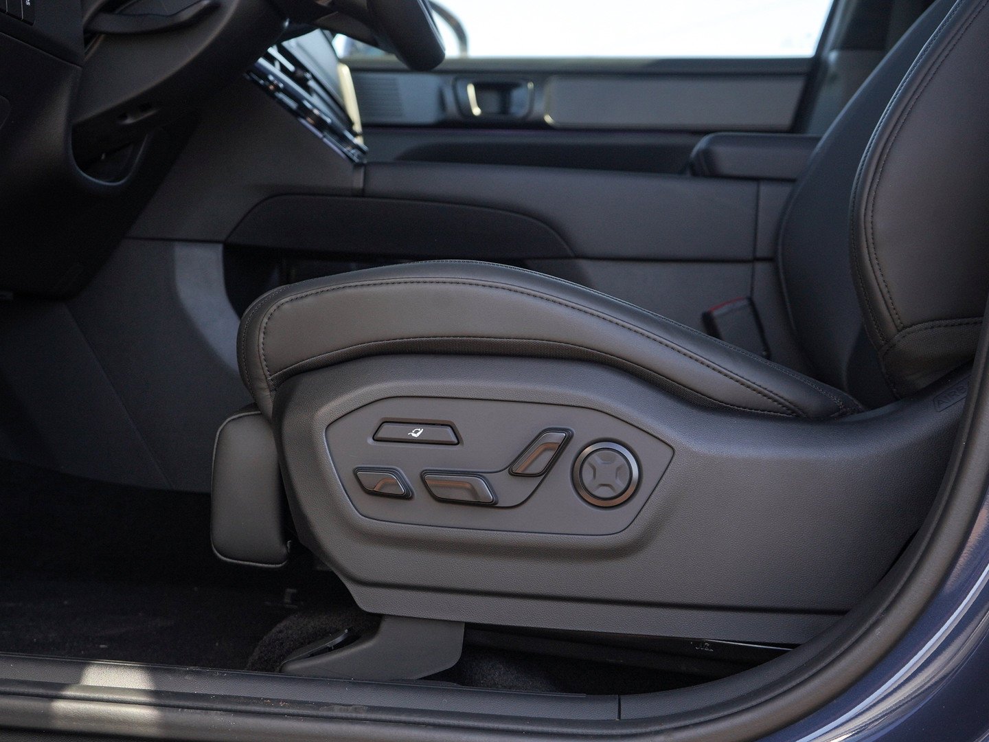 New 2026 Atlantis Blue Hyundai Calligraphy AWD image 18